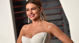 Sofia Vergara χωρίς ρούχα πάνω σε κόκκους καφέ, δεν περιγράφουμε άλλο