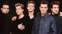 Πώς ένα pop τραγούδι 24 ετών ξαναγεννήθηκε και κάνει χαμό παγκοσμίως