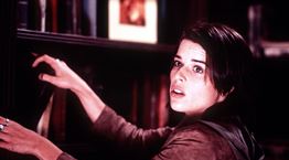 Γιατί τελικά θα λείπει η Neve Campbell από το Scream 6;