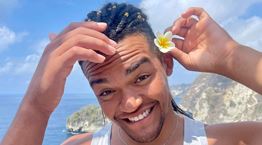 Ταξιτζής αναγνώρισε τον Εμμανουήλ Καραλή στο Μπαλί (video)