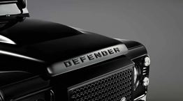 Θα λατρέψεις αυτό το κλασικό Defender σε στυλ Octa