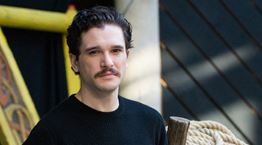 Στηρίζουμε το νέο μουστάκι του Kit Harington