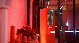 The Red Experience by Ploom x Ora Ïto | Ένα βράδυ στον Κεραμεικό με κορυφαίο design και καλλιτεχνική έκφραση