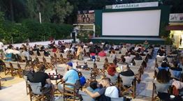 Μια ματιά στα θερινά σινεμά που ανοίγουν