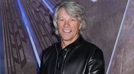 Ένα τιμητικό βραβείο για τον Jon Bon Jovi