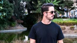 Τι σημαίνει αν φοράς συνέχεια μαύρα ρούχα