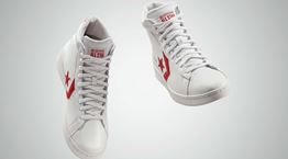 Η Converse επιστρέφει στο παρκέ με τα θρυλικά Pro Leather sneakers