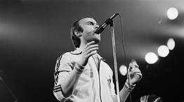 O Phil Collins απαγορεύει να ακούγονται τραγούδια του στις συγκεντρώσεις του Donald Trump