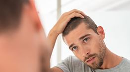 Οι τροφές που προλαμβάνουν την τριχόπτωση