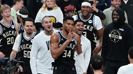 Ο Γιάννης Αντετοκούνμπο &quot;ξέρανε&quot; με buzzer beater τους Indiana Pacers (βίντεο)