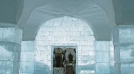 Το τέλειο ξενοδοχείο για τον καύσωνα είναι φτιαγμένο από πάγο