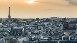 To Παρίσι θέλει να απαγορεύσει το Airbnb στο κέντρο του