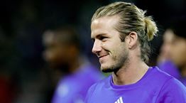 15 διάσημοι που υπήρξαν μακρυμάλληδες με επιτυχία - ή και όχι