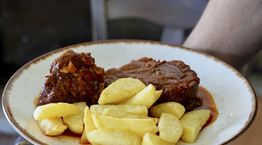 Στην Απείρανθο για την ταβέρνα του Αμοργινού