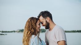 Το πείραμα των 36 ερωτήσεων που δημιουργεί ερωτευμένους