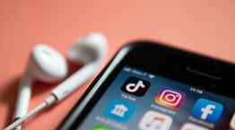 Πώς βγάζουν χρήματα οι influencers του TikTok