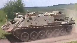 Σπάνιο τσέχικο όχημα στα μέτωπα πολέμου της Ουκρανίας