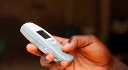 Η Microsoft ενδέχεται να (ξανα)αγοράσει τη Nokia