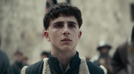 Το bowl cut του Timothée Chalamet ίσως να είναι το κούρεμα της χρονιάς