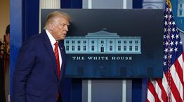 Ο Donald Trump αποκάλεσε &quot;losers&quot; και &quot;κορόιδα&quot; τους αμερικανούς πεσόντες στον Α΄ Παγκόσμιο Πόλεμο