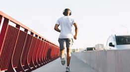 Πώς η μουσική μπορεί να ενισχύσει την προπόνησή σου