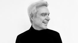 Μόλις ακούσαμε -και είδαμε- το πρώτο single του David Byrne μετά από 7 χρόνια