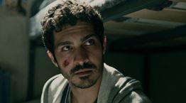 Iron Reign, η νέα &#39;εθιστική&#39; σειρά του Netflix