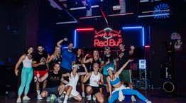 Red Bull Gym Clash: Το παγκόσμιο ραντεβού γυμναστηρίων έρχεται στον Θόλο του Κέντρου Πολιτισμού Ίδρυμα Σταύρος Νιάρχος