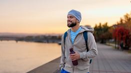 Οι πρωινές συνήθειες για καλύτερη ψυχική υγεία, σύμφωνα με το Harvard