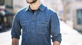 Chambray πουκάμισο αντί για τζην