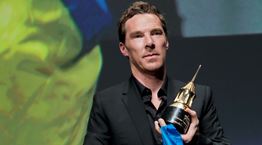 O Benedict Cumberbatch στηρίζει την Ουκρανία