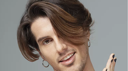 #HairHasNoGender: Ο Δήμος δηλώνει περήφανος για τα πλούσια και όλο ζωντάνια μαλλιά του