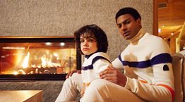 #SeasonFavorites| Βρήκαμε την τέλεια μπλούζα για εσένα και τον γιο σου