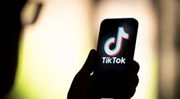 Τι θα συμβεί αν η Ουάσιγκτον απαγορεύσει το TikTok;