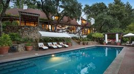 Μια ματιά στο εντυπωσιακό σπίτι του Robert Redford