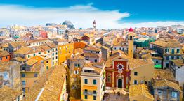 Οι Βρετανοί τουρίστες έχουν αδυναμία στην Κέρκυρα