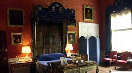 Κάπως έτσι μοιάζουν τα δωμάτια των μελών της βασιλικής οικογένειας