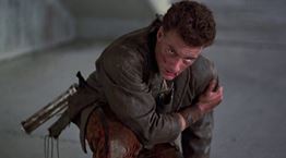 Όταν ο Jean Claude Van Damme πήγε να τυφλώσει ένα cyborg