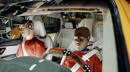 Τι πραγματικά συμβαίνει σε ένα crash test αυτοκινήτου