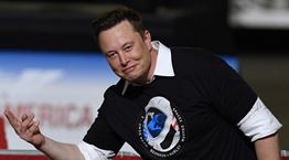 Kanye West, Elon Musk και άλλοι 11 δισεκατομμυριούχοι ζήτησαν δάνειο λόγω πανδημίας