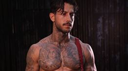 Σταύρος Γιαννόπουλος, ένας Έλληνας στους πιο σέξι πυροσβέστες της Αυστραλίας