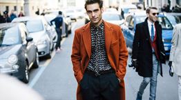 Printed πουκάμισα: ο ασφαλής τρόπος να δώσεις ζωή σε ένα κλασικό κοστούμι