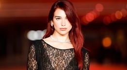 Η Dua Lipa είναι (και) ακτιβίστρια