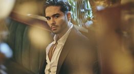 Ο Χρήστος Μάστορας ζει στον κόσμο του