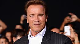 Γερμανοί κράτησαν 3 ώρες τον Arnold Schwarzenegger στο αεροδρόμιο του Μονάχου για το ρολόι του