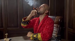 Στον απόλυτα τοξικό κόσμο του Andrew Tate