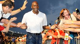 Οι πλουσιότεροι διάσημοι όλων των εποχών