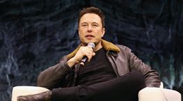 O Elon Musk κατατροπώνει τον Putin στο διάστημα