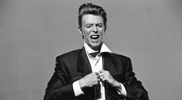 Πίνακας του David Bowie πουλήθηκε έναντι 108.000 δολαρίων