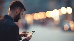 Θα αγόραζες iPhone με μηνιαία συνδρομή;